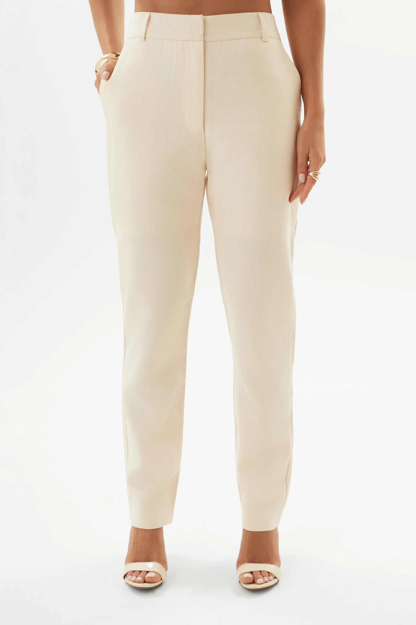 Calça de Alfaiataria Reta Leve | Alva & Co.